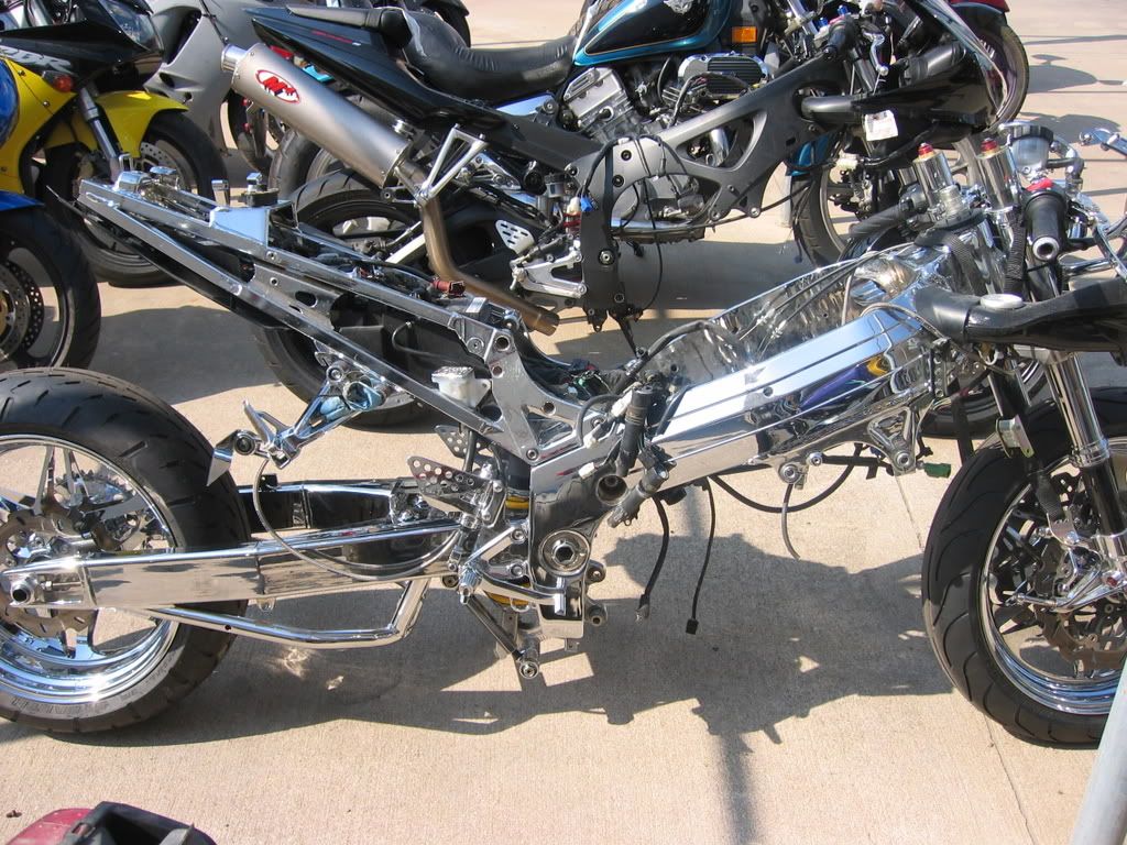 04 GSXR1000 Frame (Chrome Plated) Clean Title In Hand Suzuki GSXR